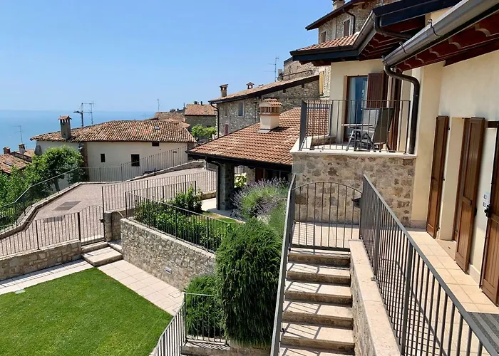 Borgo Al Tempo Perduto فيلة غارنانو