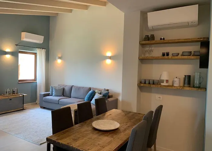 Borgo Al Tempo Perduto Gargnano